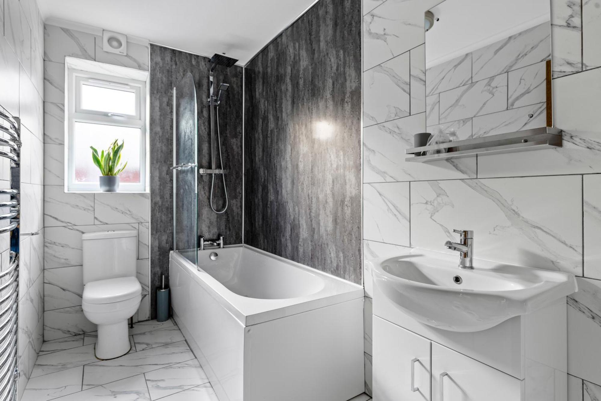 Stylish 2 Bed Bungalow In East Ham, Close To Excel London Exterior foto